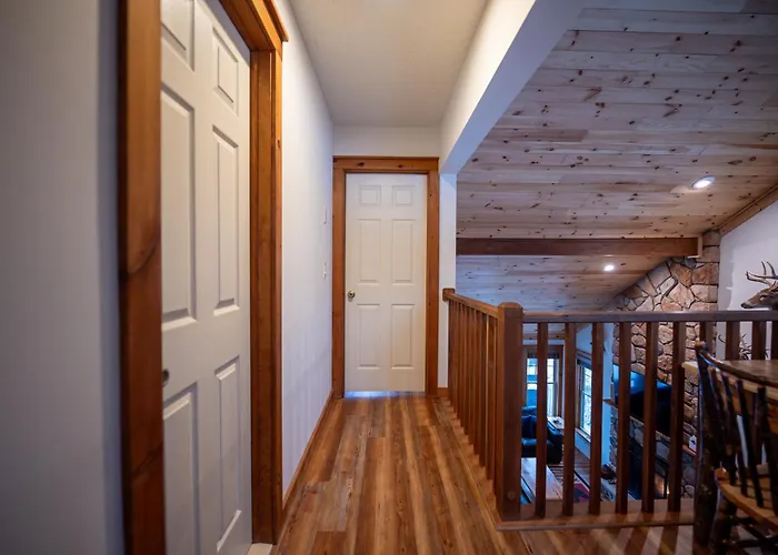 Luxury House In Pocono Mountains
